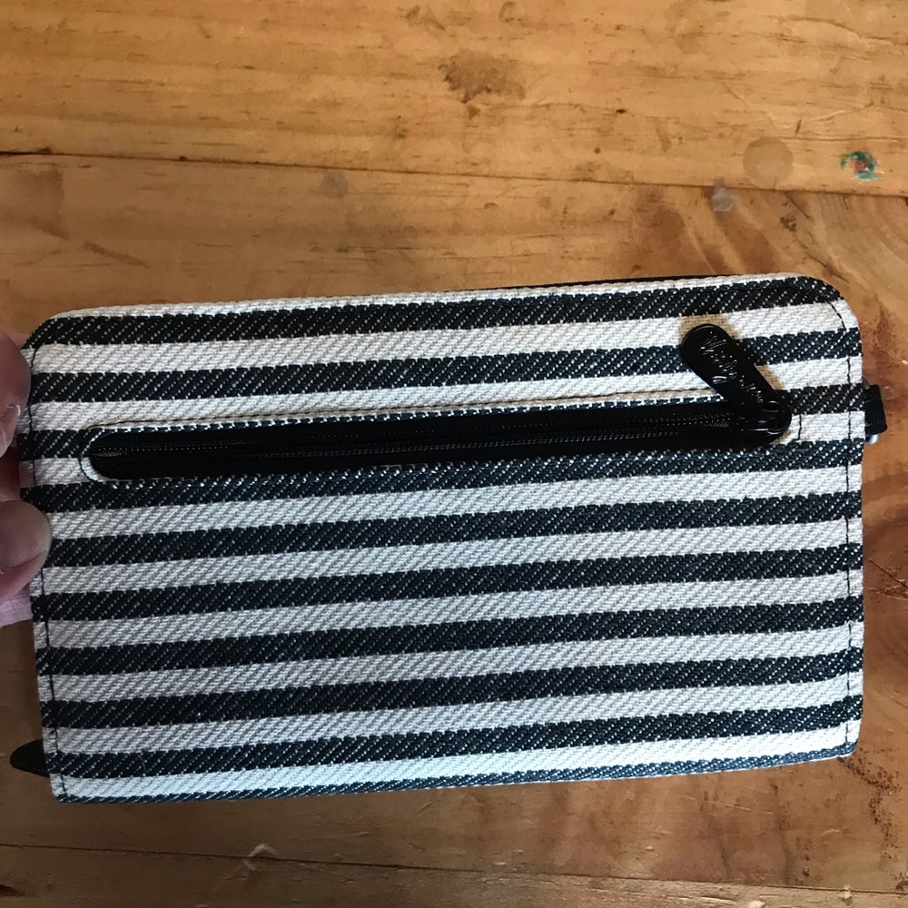 Thirtyone perfect cents wallet